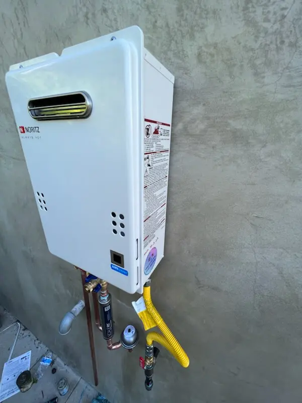 Tankless water heater installation for Escalante homes